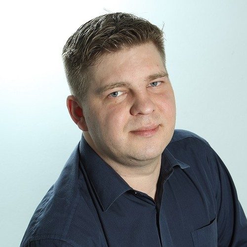 Геннадий Геннадий - Старший зубной техник