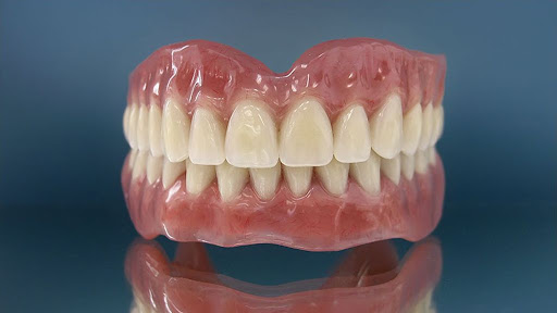 Протезирование зубов: виды, особенности